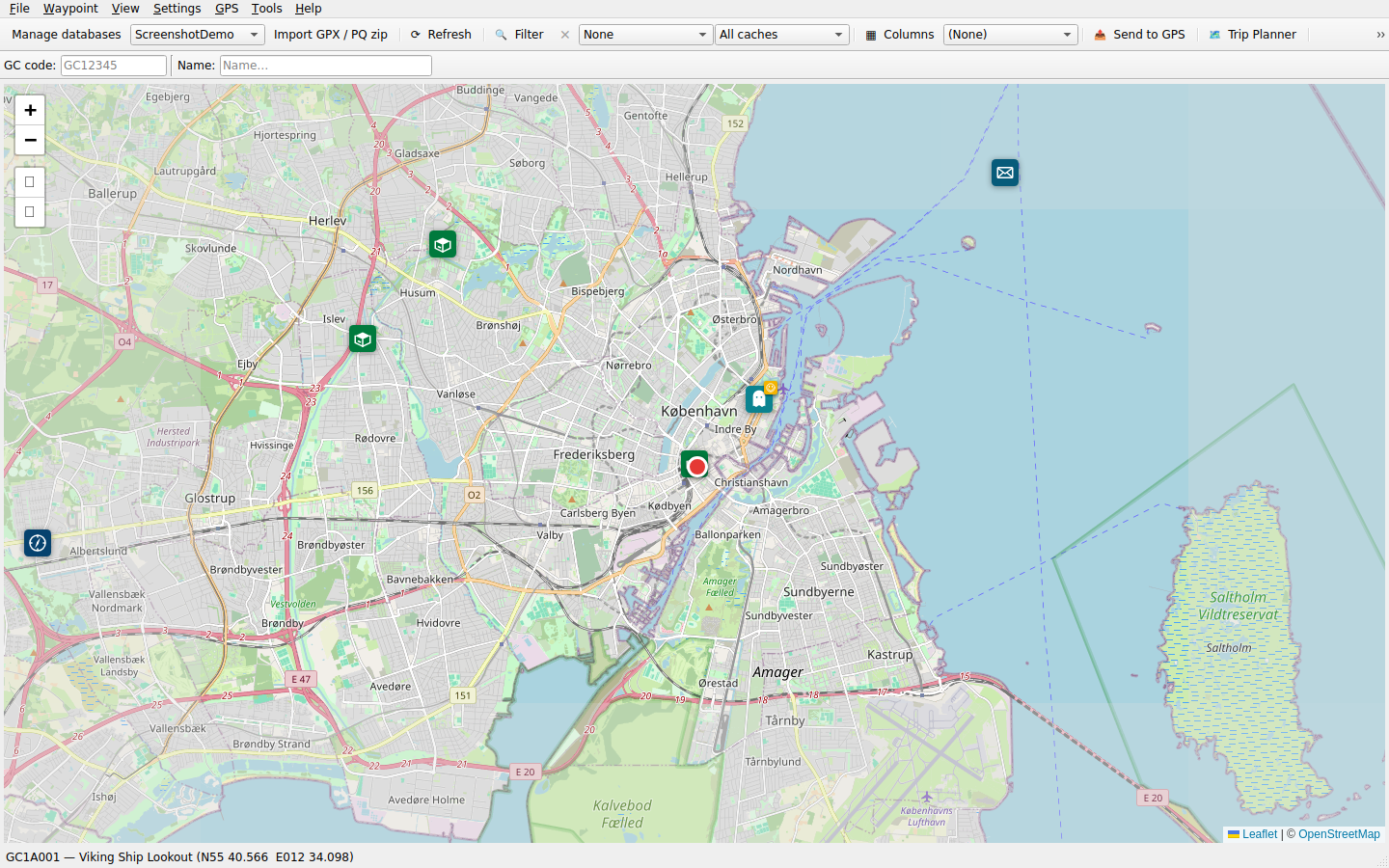 OpenSAK main window with the map maximized to fill the whole window, cache list and detail panel hidden